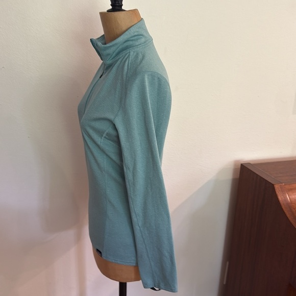Patagonia sz XS Capilene Baselayer midweight light blue Quarter-Zip great cond - Picture 3 of 5